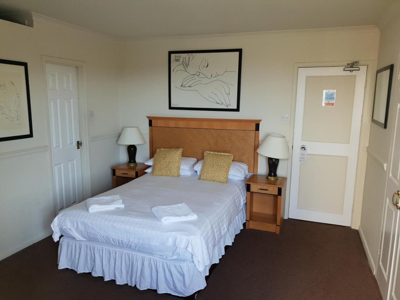 Hotel California New Quay エクステリア 写真